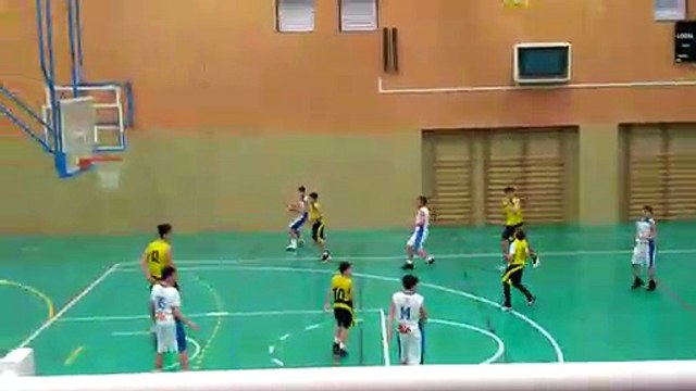 MOMENTOS PARTIDO CB CHIPIONA INFANTIL. SABADO 19 ENERO.