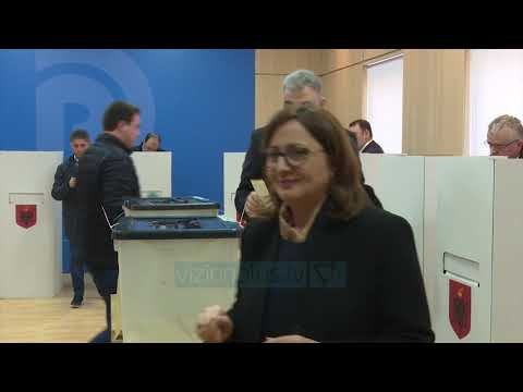 Basha zgjedh vetë kupolën e re ne PD - News, Lajme - Vizion Plus