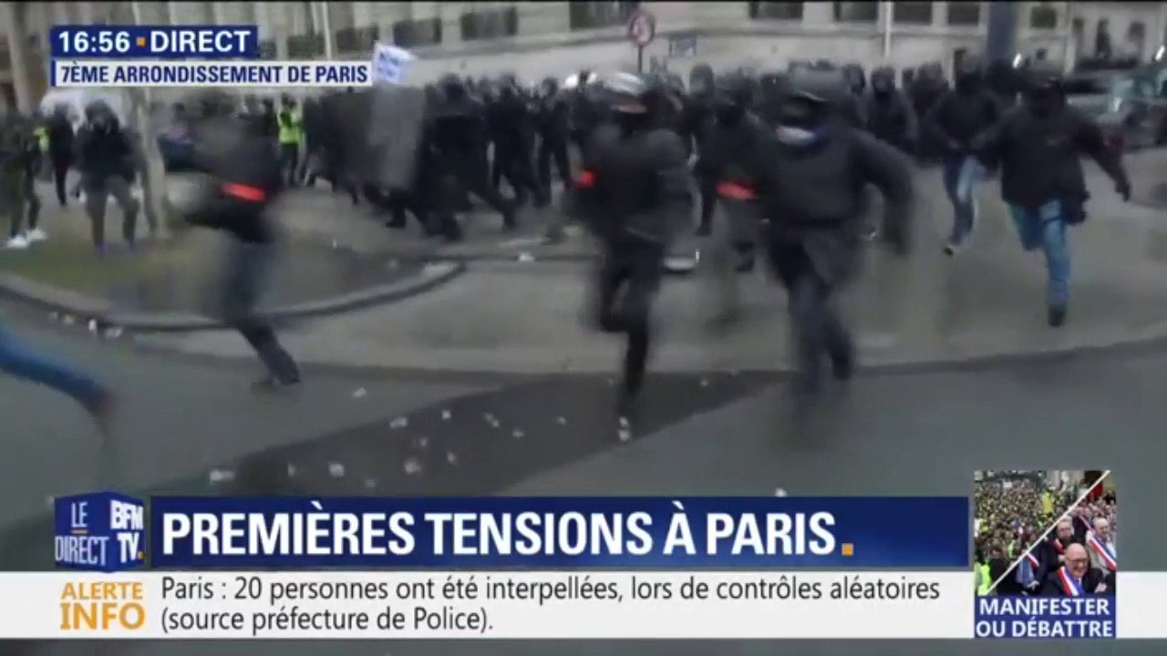 Gilets jaunes: premiers heurts avec la police à Paris dans le 7e arrondissement