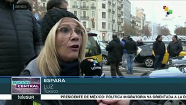 Taxistas catalanes realizan nueva huelga, rechazan los vehículos VTC