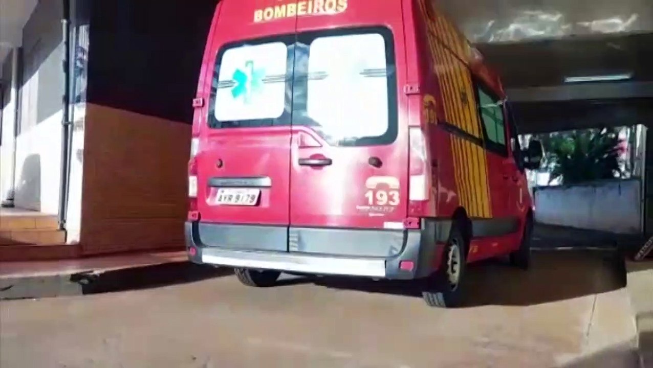 Rapaz de 26 anos tem suspeita de fratura enquanto jogava futebol