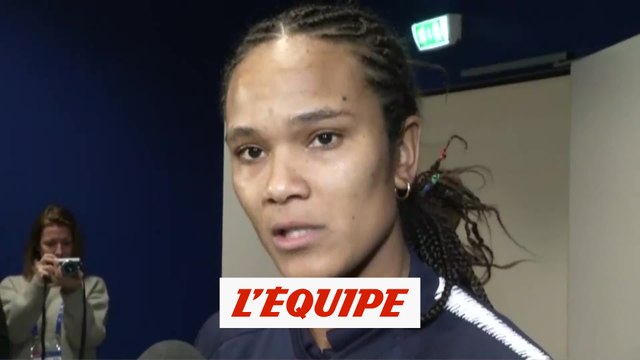 Renard «Il faut garder les pieds sur terre» - Foot - Amical - Bleues