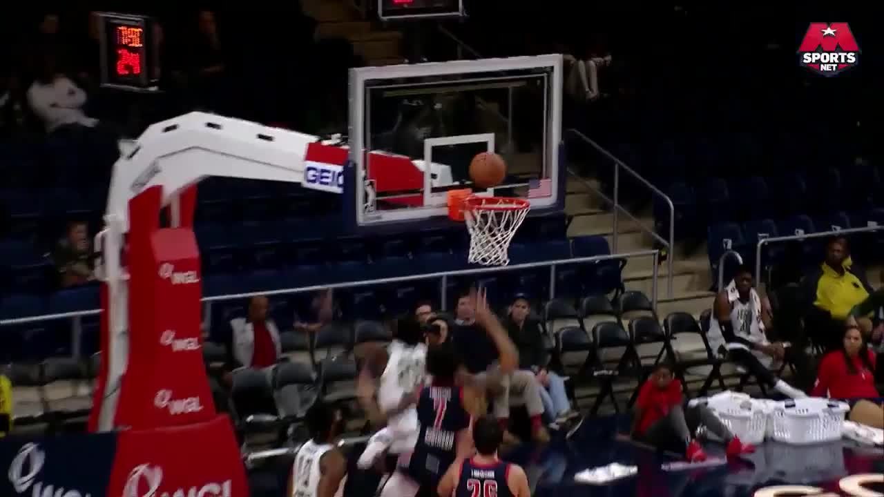 Devin Robinson (20 points) Highlights vs. Wisconsin Herd