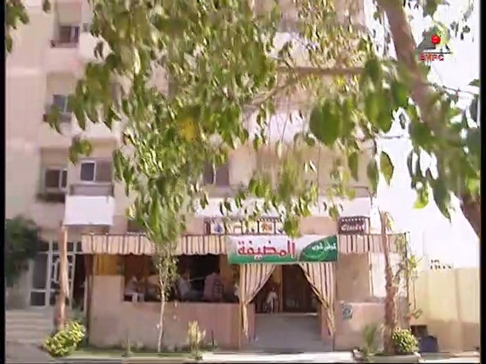 مسلسل مسائل عائلية جدا – الحلقة الثالثة عشر