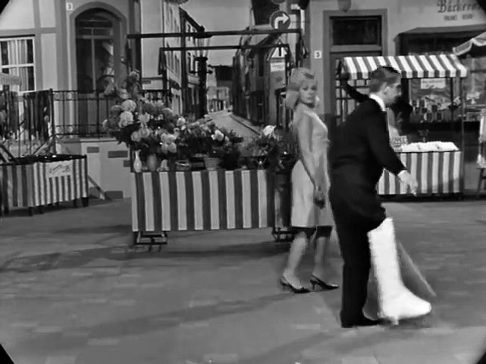 Rudi Carrell Show - Folge 06 - Wochenmarkt - 08.11.1966