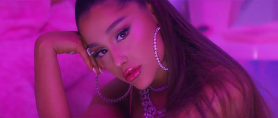Ariana Grande - 7 rings