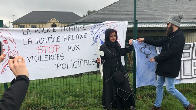 Les femmes Gilets jaunes ont manifesté à Sablé pour dénoncer les violences des forces de l’ordre