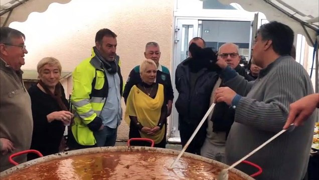 AGDE - Repas convivial des gilets jaunes - 20 janvier 2019