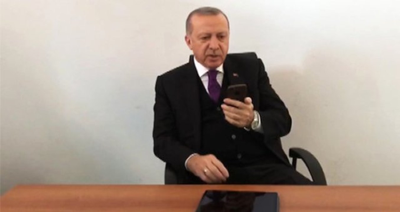 Cumhurbaşkanı Erdoğan, Milli Savunma Bakanı Akar'ın Komandolarla Yaptığı Toplantı'ya Telefonla Bağlandı