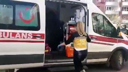 Yolcu minibüsü otomobille çarpıştı: 3 yaralı - SİİRT