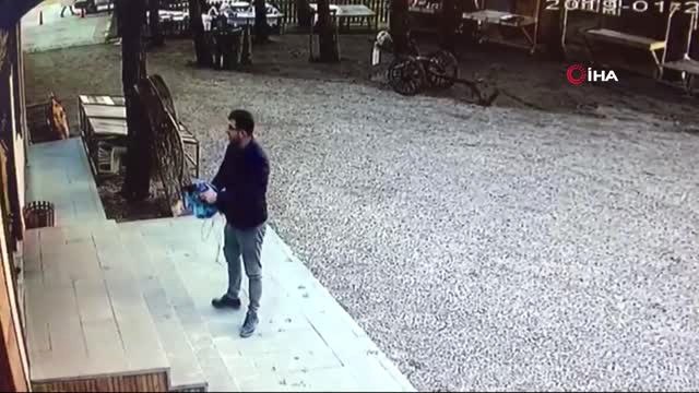 Yolcu Otobüsü Minibüse Böyle Çarptı: 1 Ölü, 1 Yaralı