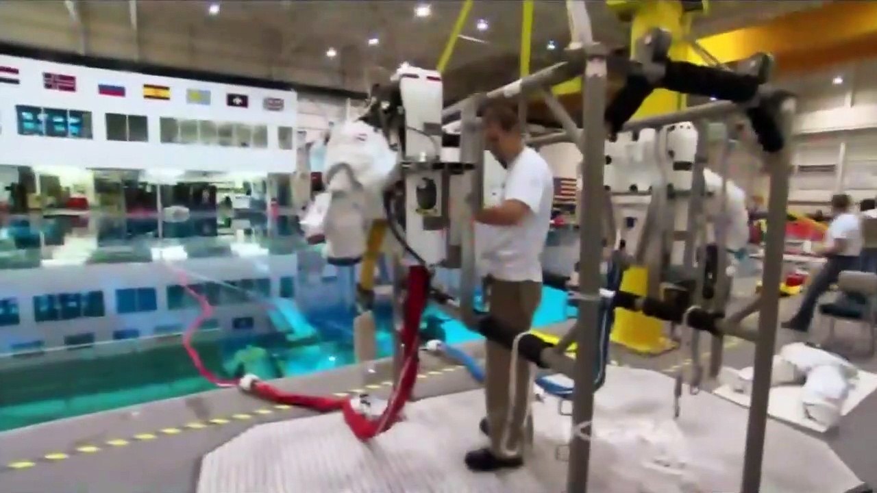 Khoa Học Vũ Trụ - Giải Cứu Kính Thiên Văn Hubbles