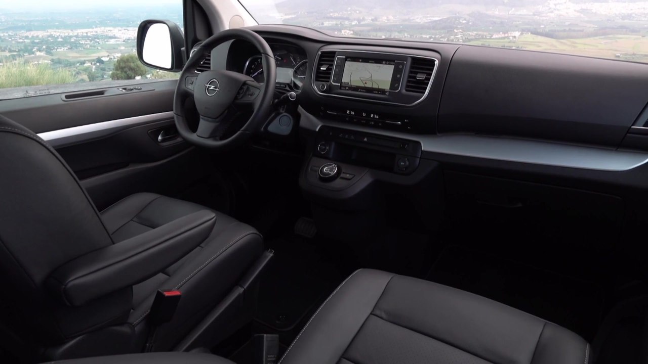 Neuer Opel Zafira Life - Alles unter Kontrolle - Head-up-Display, Abstandsradar und Rückfahrkamera