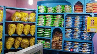 Famous Kerala Banana Chips | Puliyarai | Kerala Chips | Food Review | HalwaKaaran