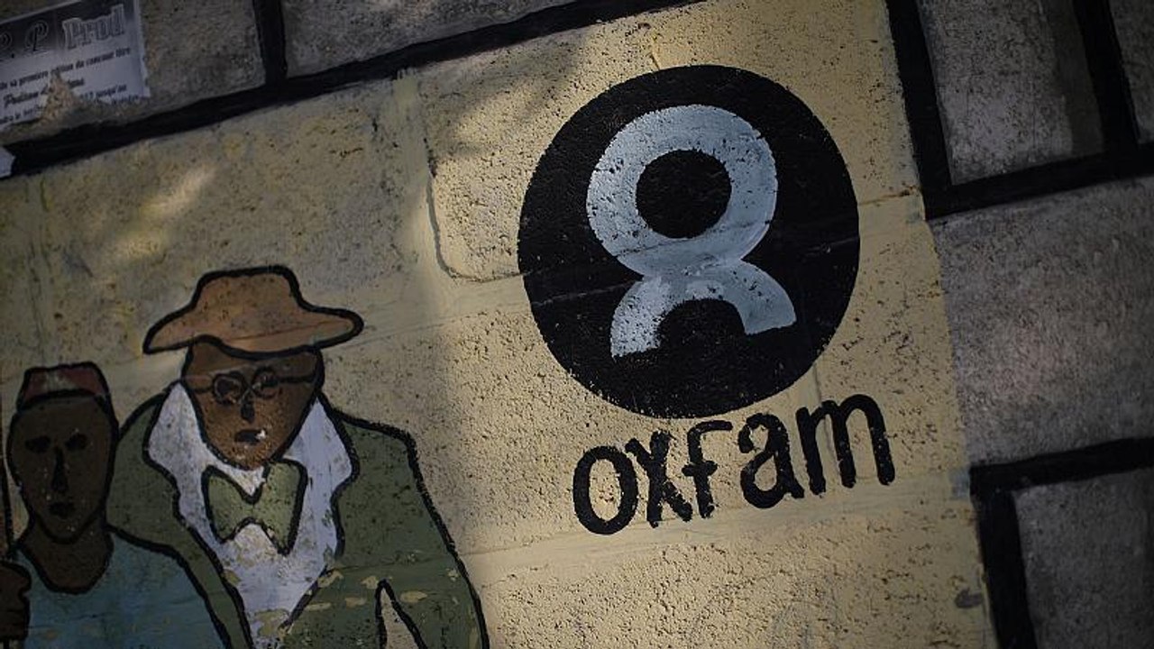 26 άνθρωποι στον πλανήτη έχουν στα χέρια τους π...