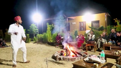 INDIAN GIRL CAMPING IN DESERT IN PUSHKAR!!! RAJASTHAN