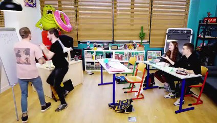 L’ACADÉMIE DES CANCRES ! (ft Seb, Luciole, Théo Bernard)