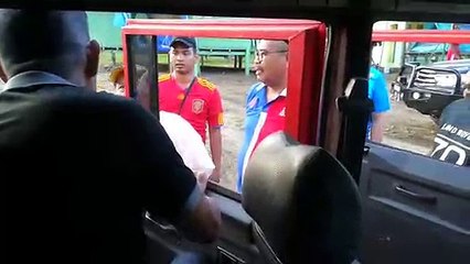 Calon BN dakwa timbalan menteri sekat kenderaannya