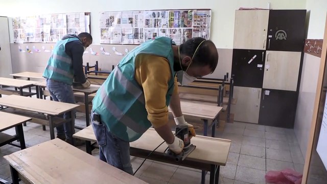 Denetimli serbestlik yükümlüleri yarıyıl tatilinde okulları boyuyor - NİĞDE