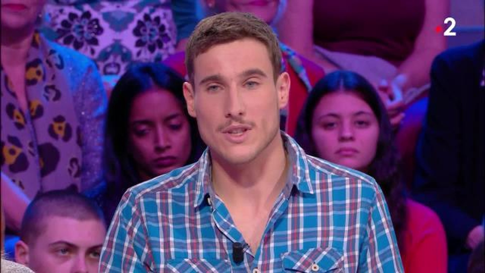 Timothee Dans Tout Le Monde Veut Prendre Sa Place Video Dailymotion