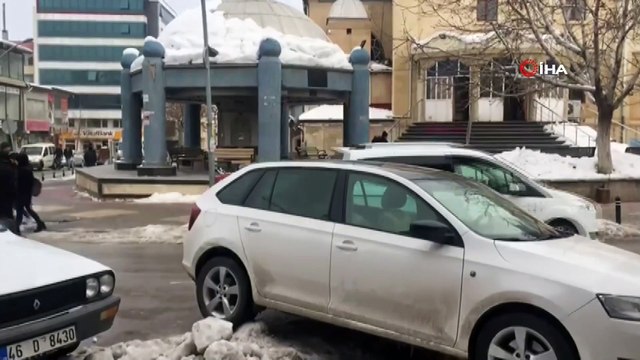 Afşin’de silahlı kavga; Seken kurşun kız çocuğunun kafasını sıyırdı