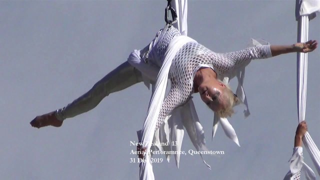 New Zealand 2019 13-38 , Aerial Performance, Queenstown 2- , 31 Dec 2019.