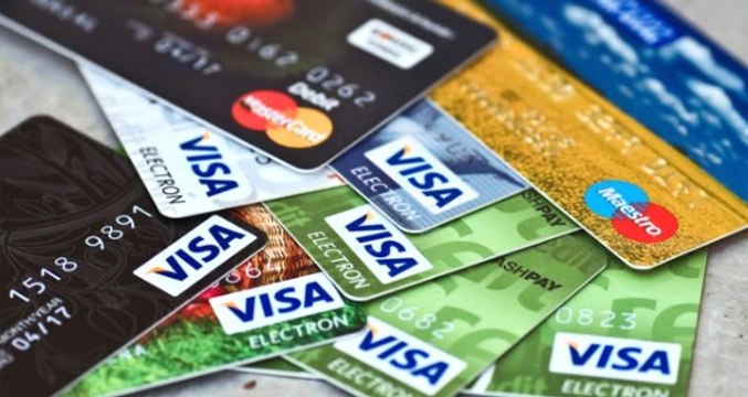 Son Dakika! Ziraat Bankası ve Vakıfbank'ın ardından Halkbank da Kredi Kartı Borçlarını Yapılandıracak