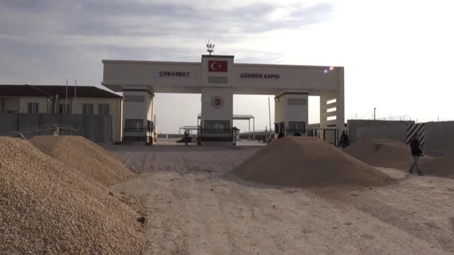 Kilis Çobanbey Sınır Kapısı Ticari Geçişlere Kapatıldı