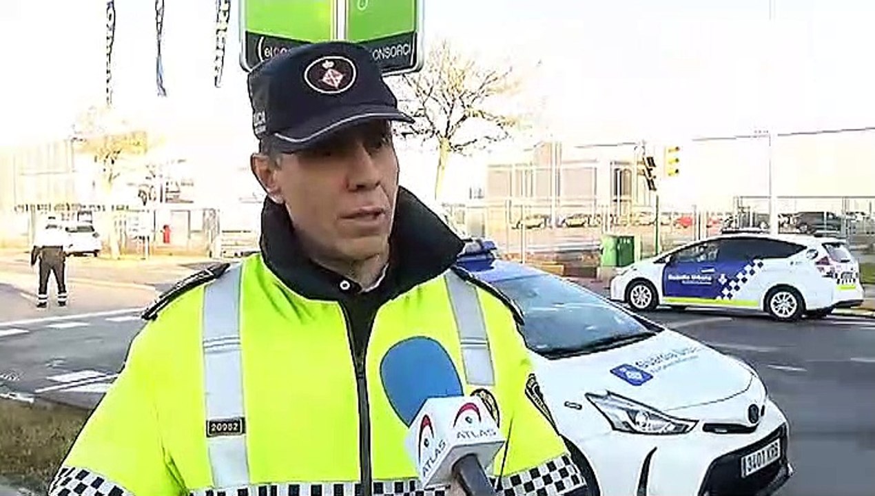 Dos conductores ebrios se duermen al volante tras huir de la policía
