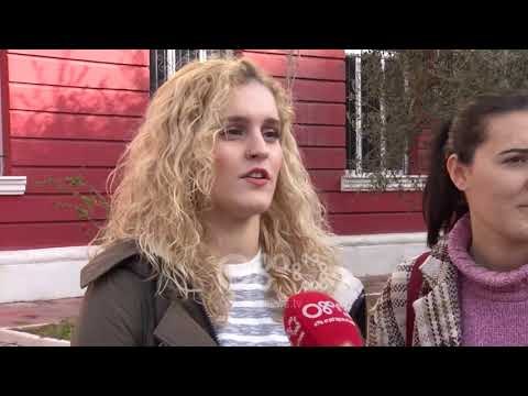Ora News – Filologjiku mbyll dyert, veç studentëve edhe pedagogët sot grevë njëditore