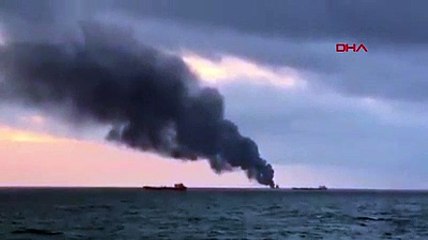 Kırım'daki gemi yangınından ilk görüntüler