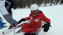 Un anglais renverse une monitrice de ski et se fait bien insulter !