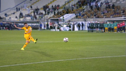 Australia win shootout thanks to Ryan save and Leckie thunderbolt