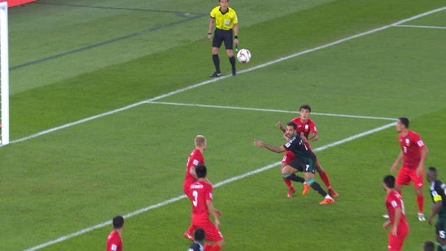 8es de finale - Le penalty très généreux qui offre la victoire aux Émirats Arabes Unis