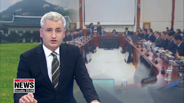 President Moon to discuss stabilizing livelihoods ahead of Lunar New Year holiday at Cabinet meeting