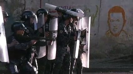 Protests in Venezuela after arrest of anti-Maduro soldiers