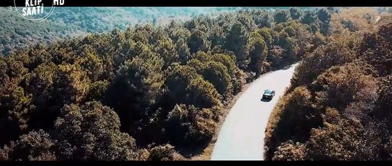 Soner Sarıkabadayı - Tarifi Zor [ Seni Benden Alan Kader]