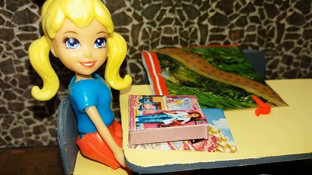 Ecrin ile Babaanne | Duvarları Boyayalım | Oyuncak Bebeklerle Evcilik Oyunu