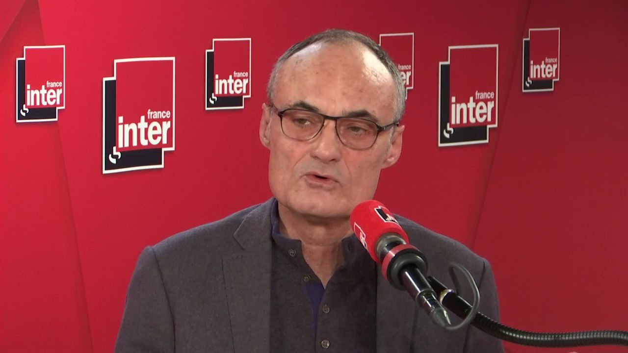 Philippe Val : "Y avait pas eu les attentats en 2007 et en 2008 et Cabu et moi ne pouvions pas penser une seconde que publier ces caricatures évoluerait de cette façon là [...] et on ne peut pas regretter d'avoir lutté contre la bigoterie"