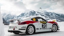 Demofahrt des Porsche Cayman GT4 Rallye auf Schnee und Eis