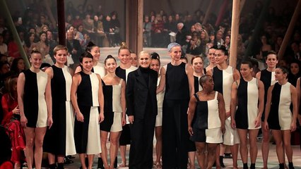 Под куполом цирка в доме Christian Dior