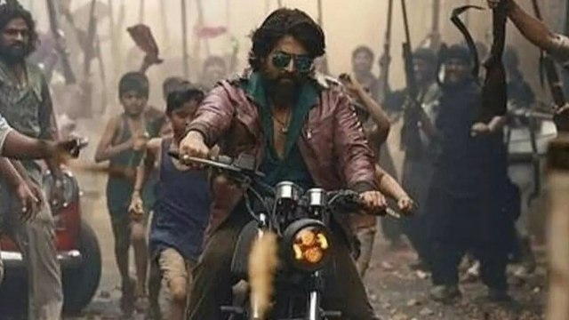 KGF Movie : ಕೆಜಿಎಫ್ ಹಿಂದಿ ಸಿನಿಮಾದ ಒಂದು ಹಾಡಿಗೆ 100 ಮಿಲಿಯನ್ ವ್ಯೂಸ್ | Oneindia Kannada