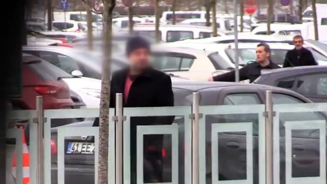 Kocaeli Büyükşehir Belediyesi binasına silahla ateş açıldı (2) - KOCAELİ