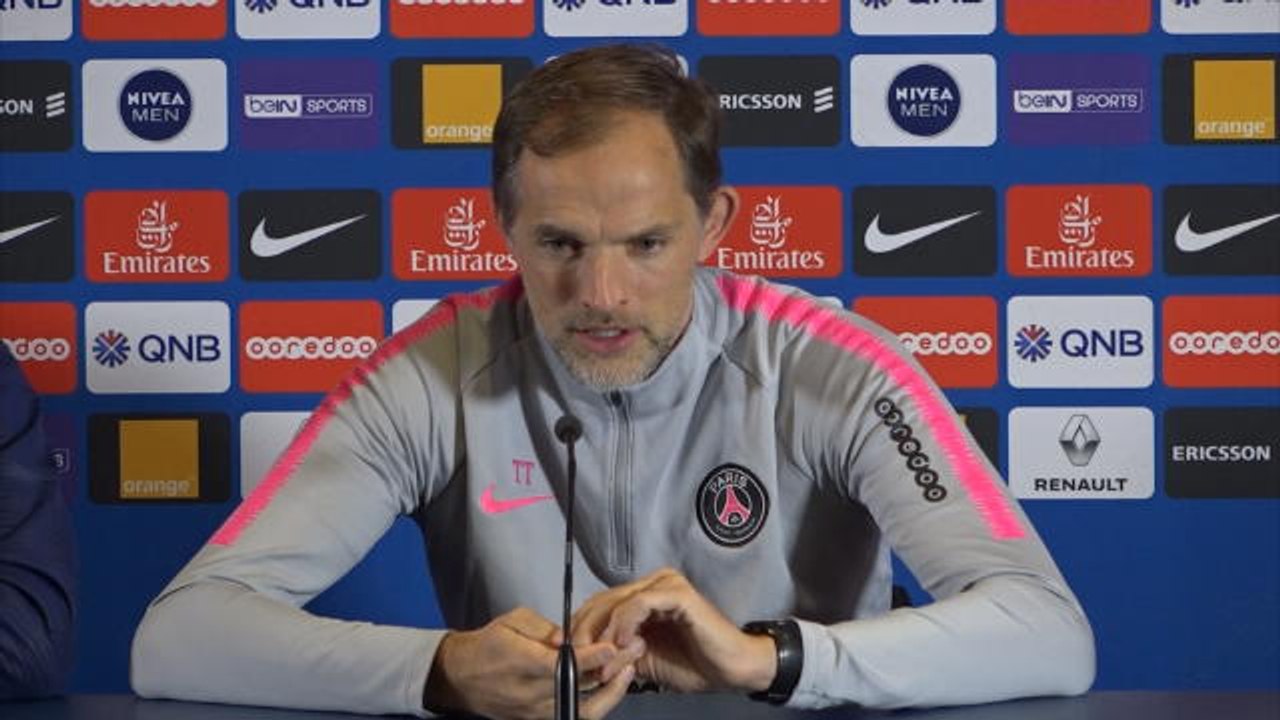 16es - Tuchel : "Alves va jouer au milieu"