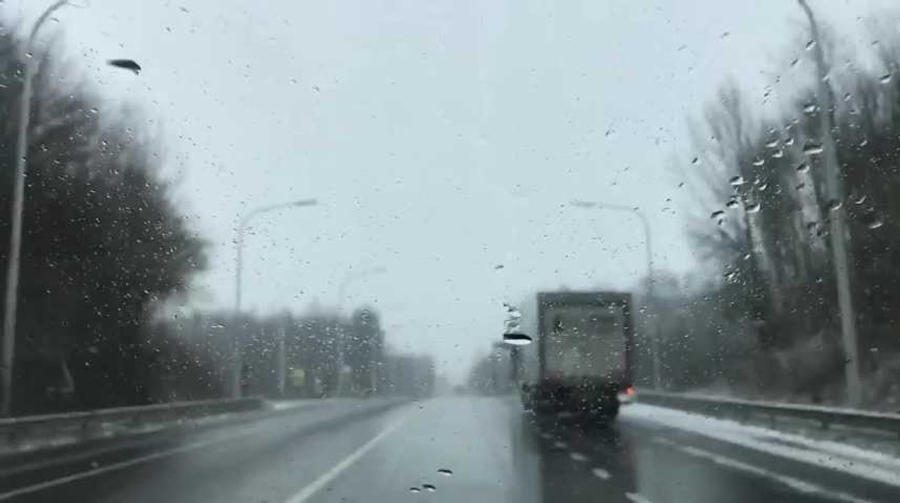 La neige sur l'autortoue E411
