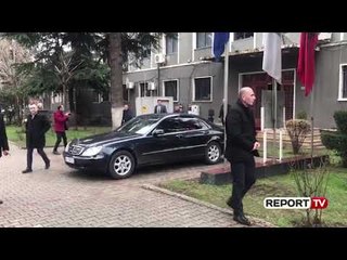 Report TV - Kryeministri Rama takime në Elbasan