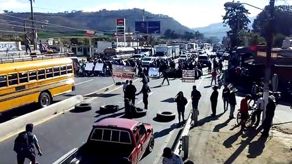Bloqueos en ruta Interamericana por  Importadores de vehículos
