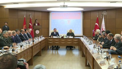 Bakan Akar:  'Kadına şiddete kalıcı bir çözüm bulunması kapsamlı bir eğitimle mümkün olacaktır' - ANKARA