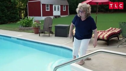 'Family By The Ton': Casey Stays With His Mom