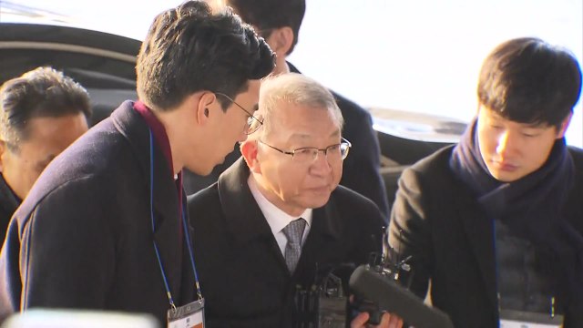 '구속 기로' 양승태, 잠시 뒤 영장 심사 출석 / YTN